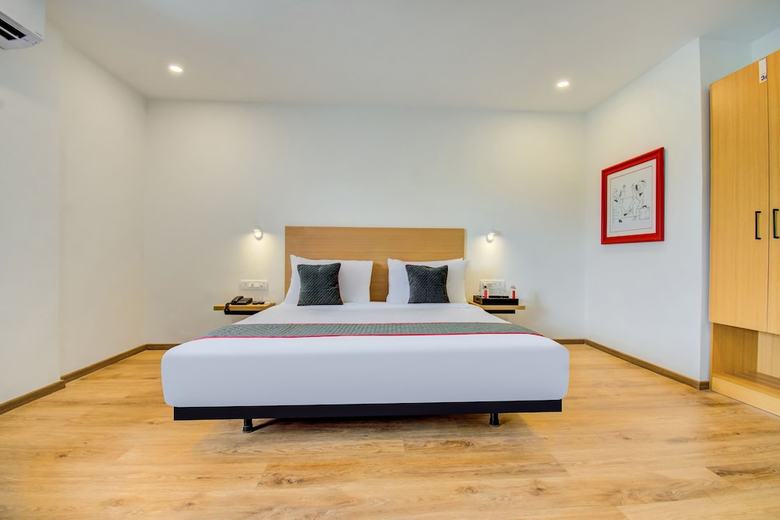 Hotel Oyo Townhouse 165 Netaji Road