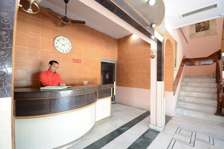 Hotel Oyo 36280 Vijay Resorts