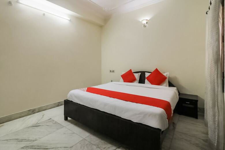 Oyo 28326 Hotel Siddhi Vinayak
