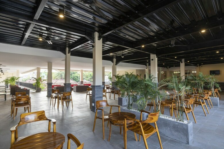 Oyo 1992 China Town Hotel Bali