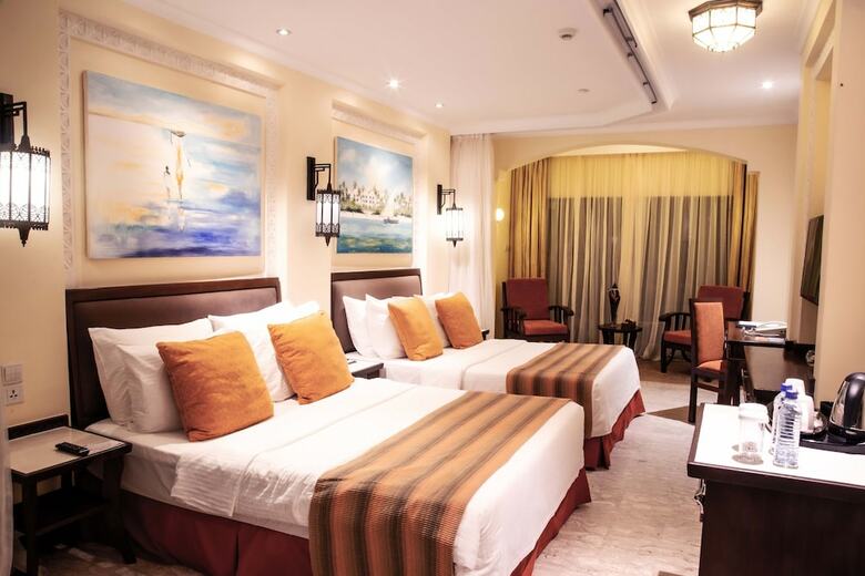 Hotel Sarova Whitesands Beach Resort & Spa