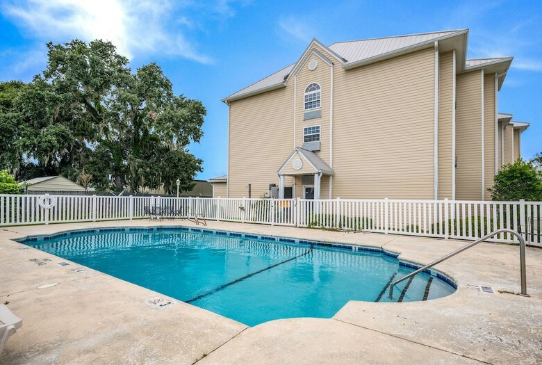 Hotel Microtel Inn & Suites By Wyndham Brunswick