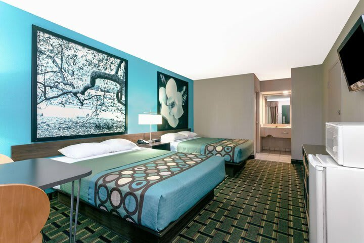 Hotel Microtel Inn & Suites By Wyndham Brunswick