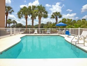 Hotel Microtel Inn & Suites By Wyndham Bushnell