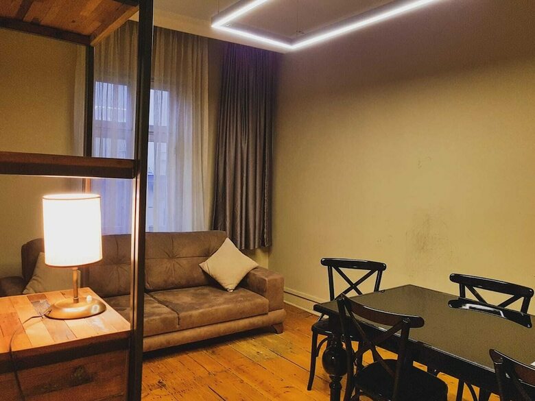 Historical Apartment Galata Tower And Sea View