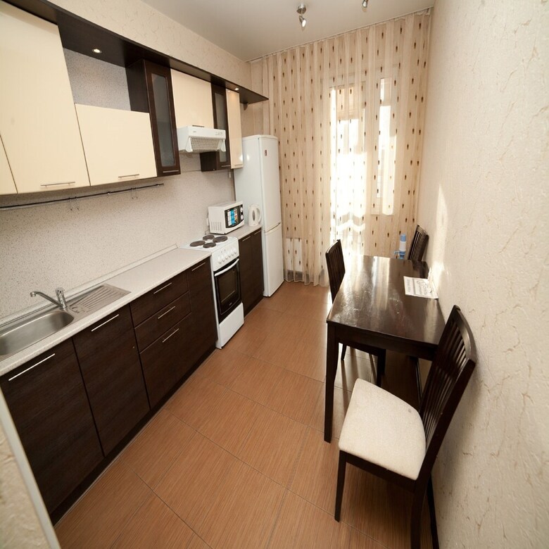 Apartamentos Marin Dom Na Bazhova 68