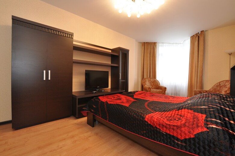 Apartamentos Marin Dom Na Bazhova 68