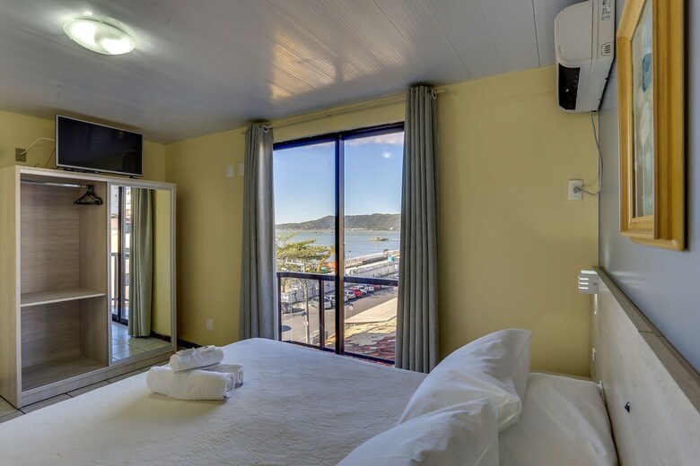 Hotel Vila Mar