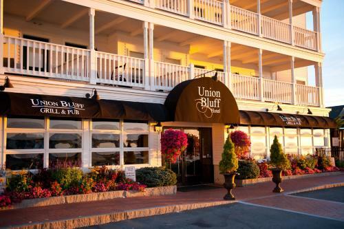 Union Bluff Hotel