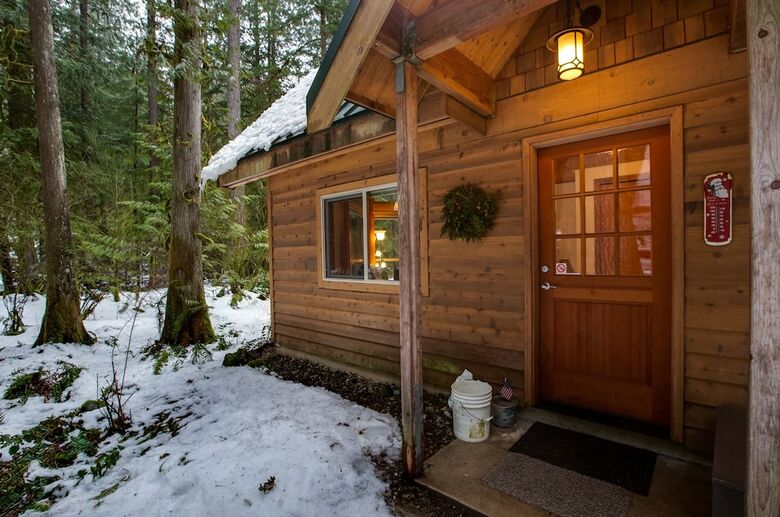Mt. Baker Lodging  Cabin 4 ?pet Friendly, Sleeps 5! By Mbl