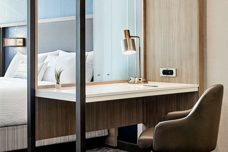 Hotel Springhill Suites By Marriott Atlanta Perimeter Center