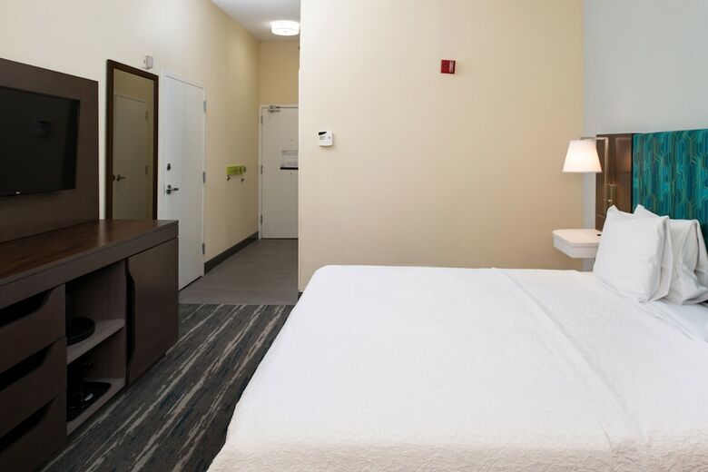 Hotel Hampton Inn Greensboro-airport