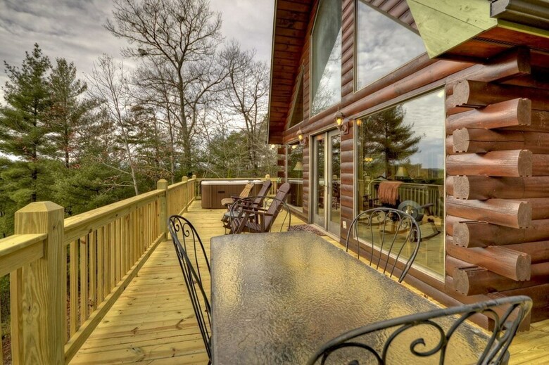 Cabana Mountain Serenity