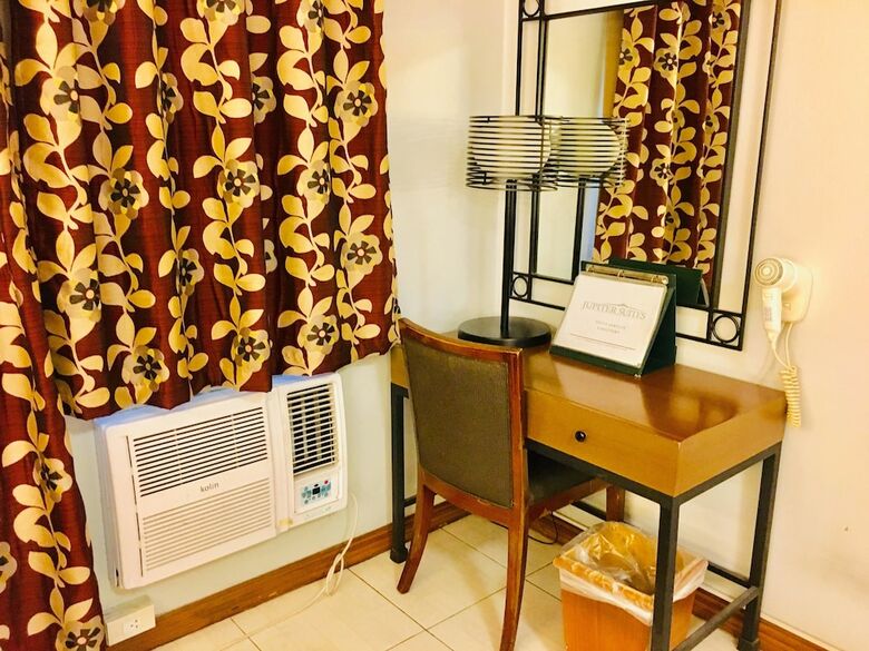 Hotel Jupiter Suites
