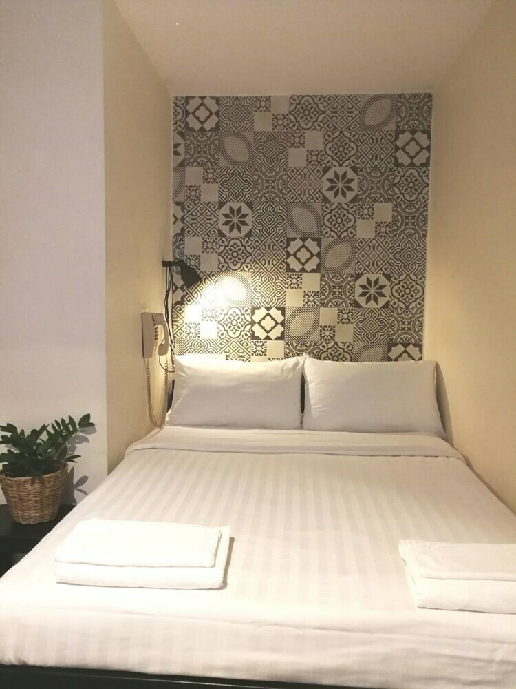 Hotel Fav Plan B