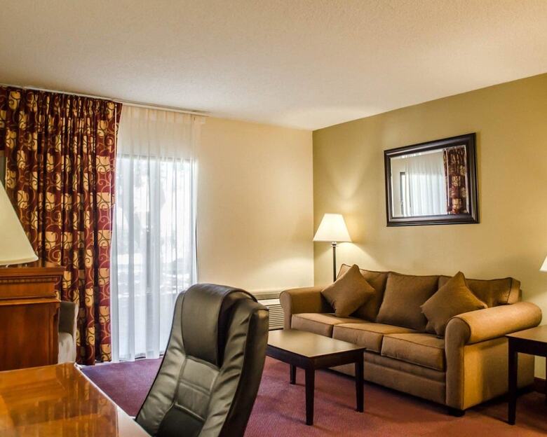 Hotel Quality Inn & Suites Pensacola