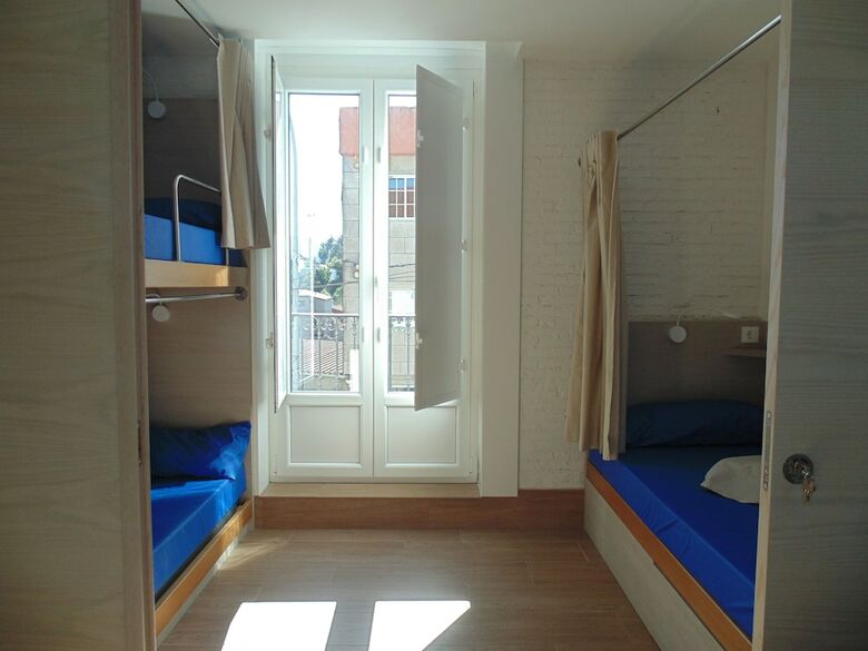 Hostal Hostel Albergue O Mes�n