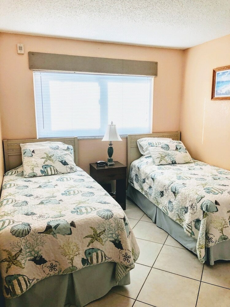 St.pete Beach Condo - 5 Min Walk To Beach