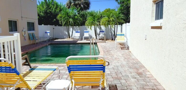 St.pete Beach Condo - 5 Min Walk To Beach