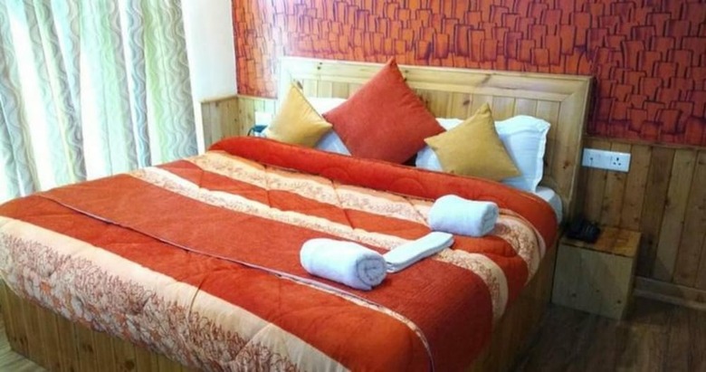 Hotel Gezellig Inn - Vardhan Hills