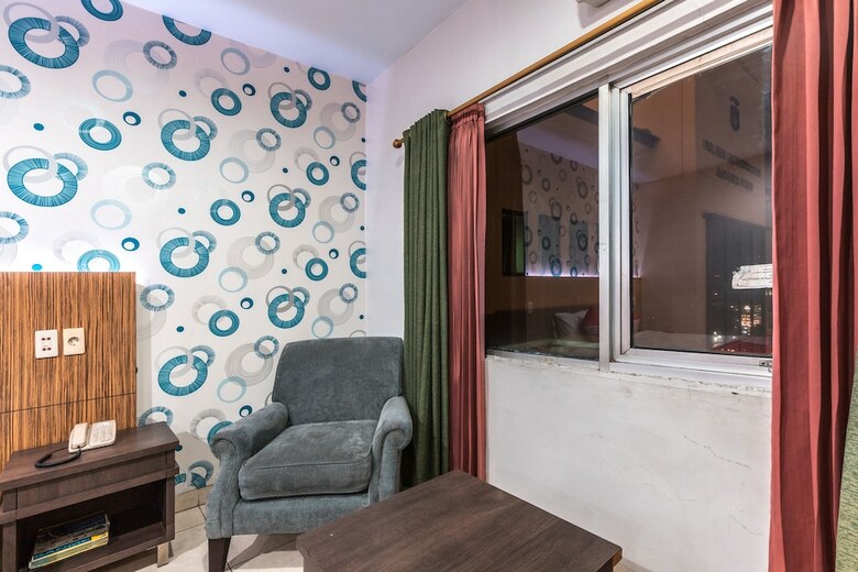 Hotel Oyo 1475 Alia Matraman Syariah
