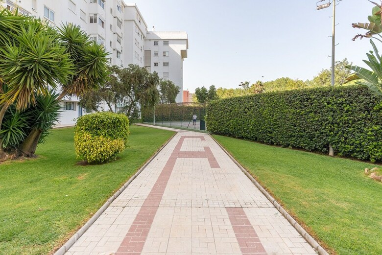 Malagasuite Fuengirola Holiday Apartment