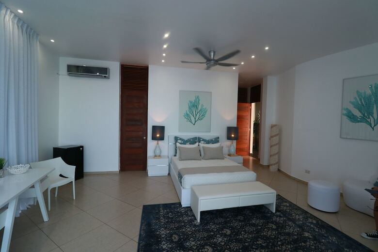 Hotel Casa Esferica