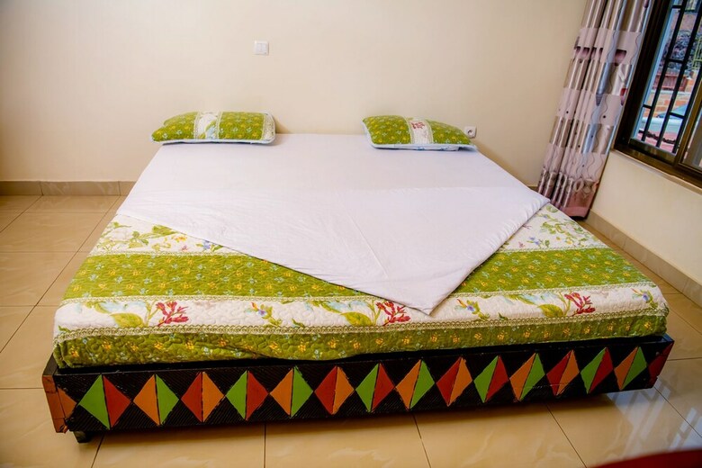 Hotel Gaju House