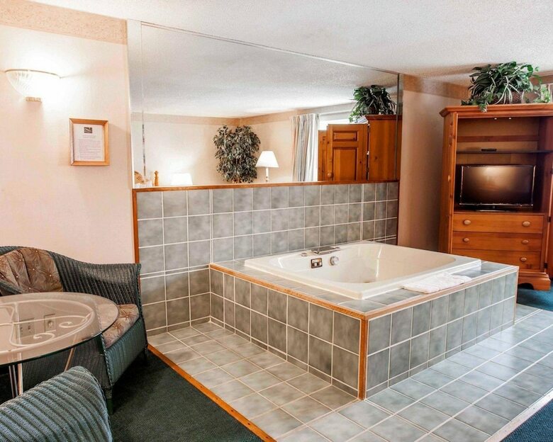 Hotel Quality Inn & Suites Bremerton