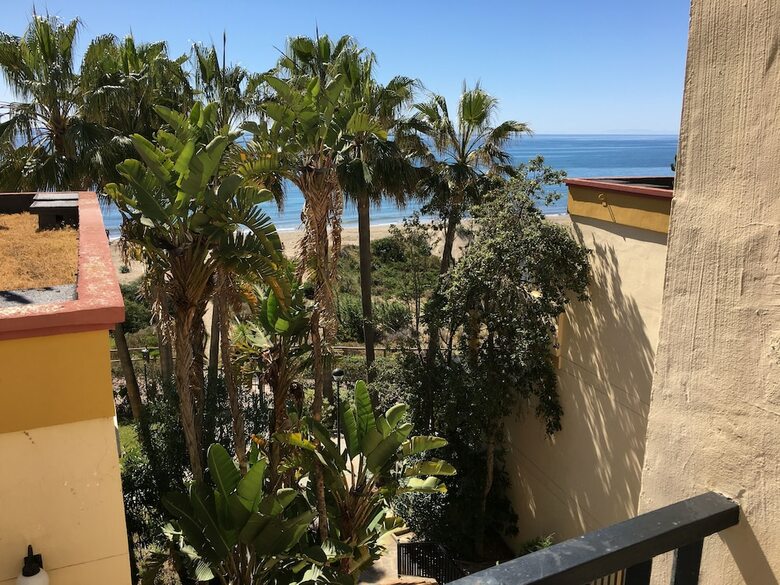 Apartamentos Estudio Primera Linea de Playa 50 Mtrs