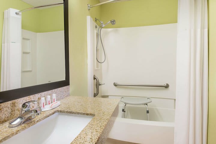 Hotel Days Inn - Childersburg