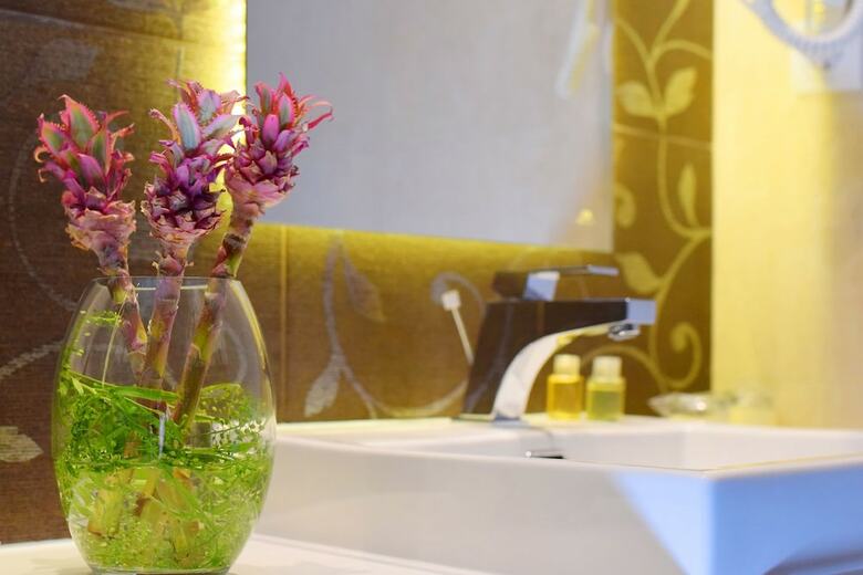 Hotel Nv Luxury Suites & Spa