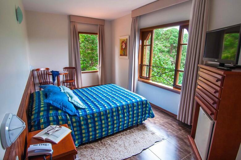 Hotel Ninho Do Falcao