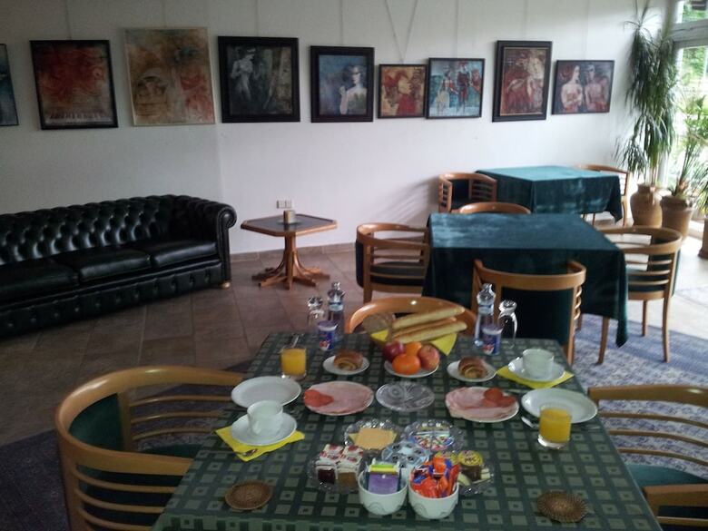 Antik Hotel Sofia Litomysl