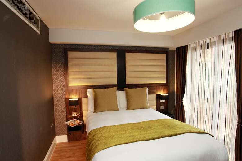 Apartamentos Maitrise Suites