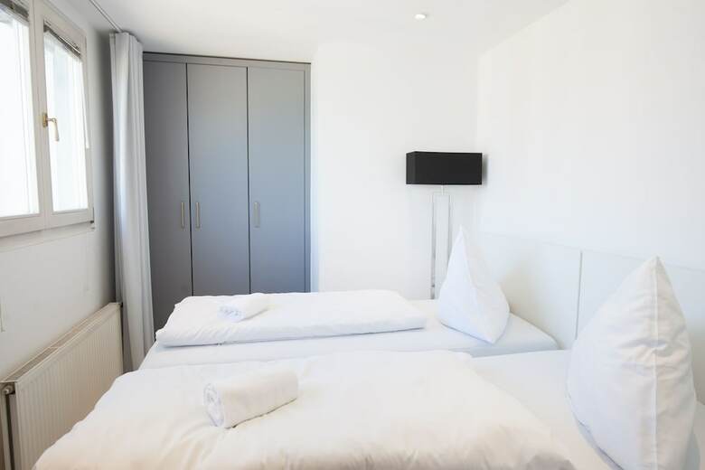 Duplex Apartment With Rooftop Terrace And Castle View