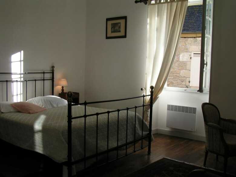 Hotel H�tel Le Saint Robert