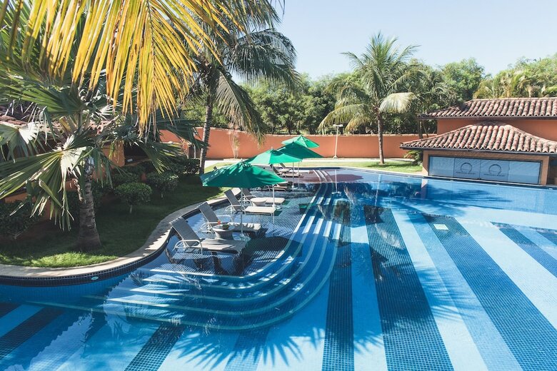 Apartamento Hotel Ferradura Resort