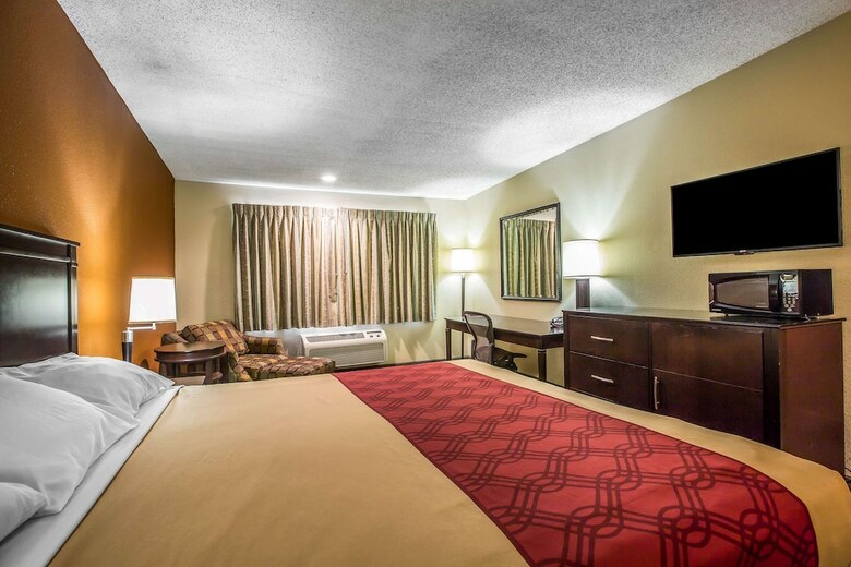Hotel Baymont By Wyndham Ontario