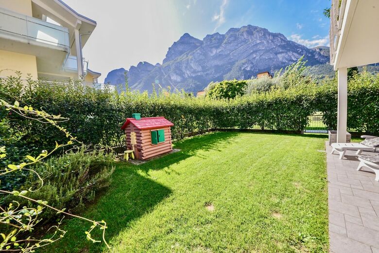 Apartamento Private Garden In Paradise