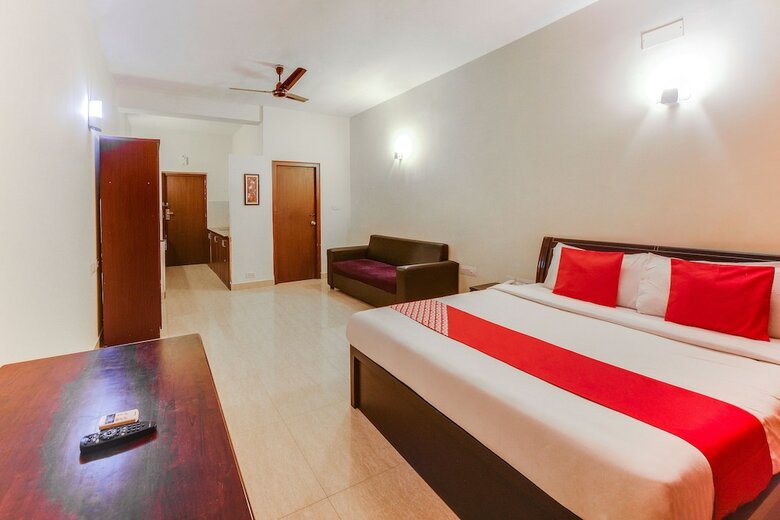 Hotel Oyo 43665 Purple Resort