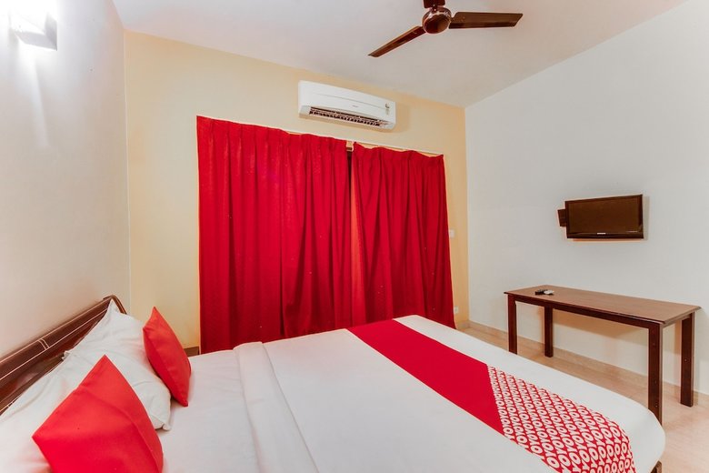 Hotel Oyo 43665 Purple Resort