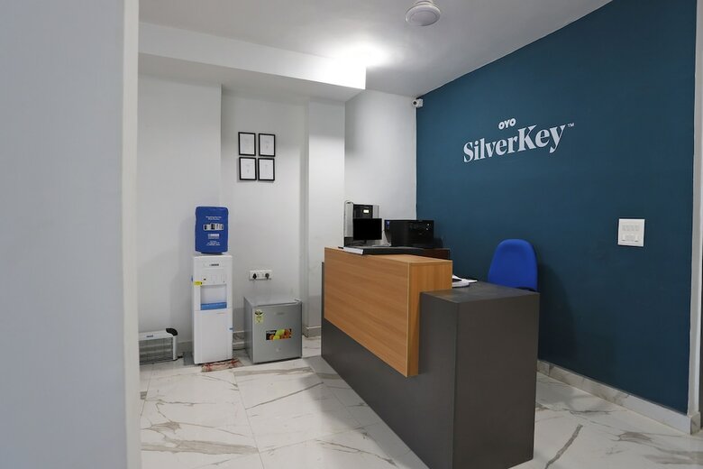 Hotel Silverkey Executive Stays 36995 Udhyog Marg