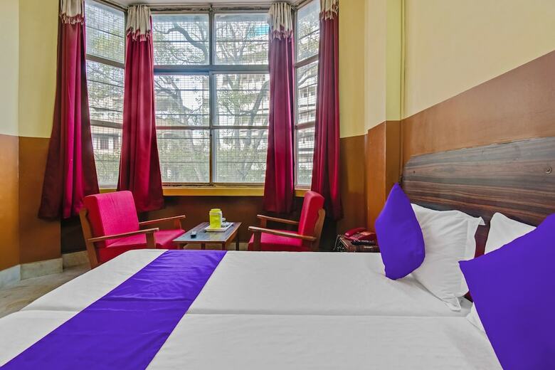 Spot On 48699 Hotel Pawan Sree Deluxe Lodge