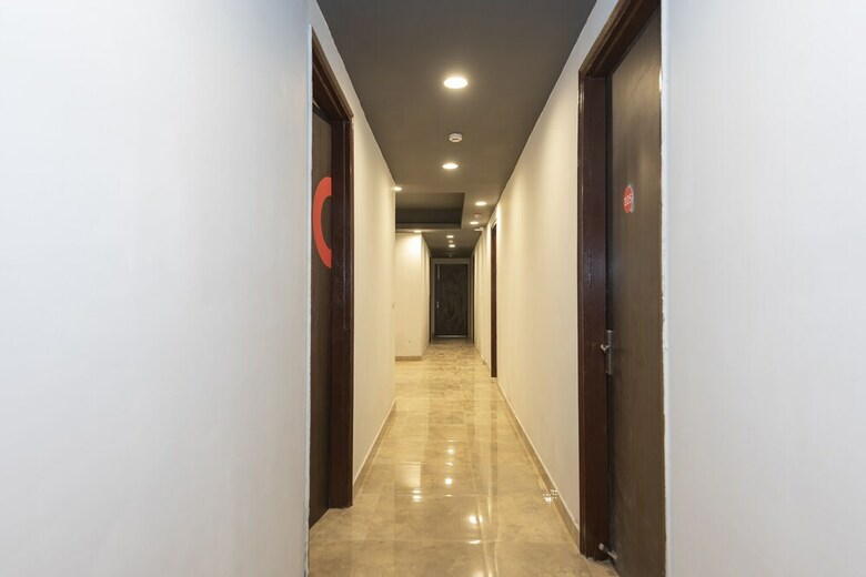 Hotel Collection O 39641 Deoli Road Khanpur
