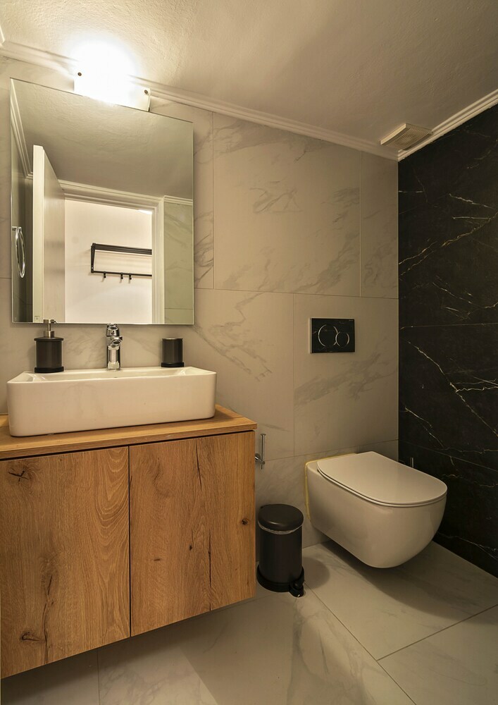 Apartamentos Elegant Spacious & Minimalist Apt Balcony
