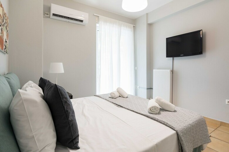 Apartamentos Isopolite�a Apt Pnyx Hill Building