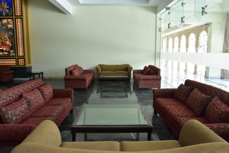 Hotel Shree Vallabh Vilas Lords Plaza