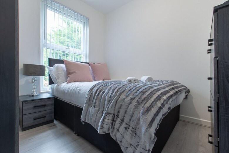 Lux Apartments 3 Bedroom House - Bala