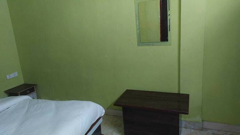 Hotel Adb Rooms Mahaveer International